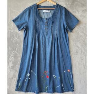 Country Store Vintage Denim Dress Womens Large Blue Embroidered Flowers Pleated